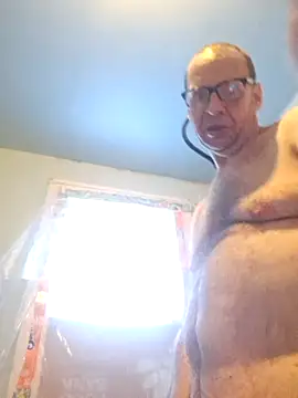 Snapshot of mcv131985 chatting on 01-25-25, 02:14 mcv131985 online show from 01-25-25, 02:14