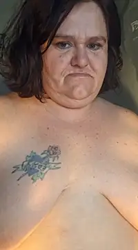 Snapshot of mcv131985 chatting on 02-15-25, 04:56 mcv131985 online show from 02-15-25, 04:56