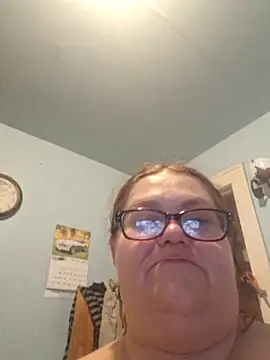 Snapshot of mcv131985 chatting on 02-27-25, 03:36 mcv131985 online show from 02-27-25, 03:36