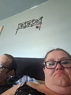 Snapshot of mcv131985 chatting on 03-02-25, 10:05 mcv131985 online show from 03-02-25, 10:05