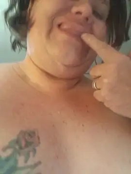 Snapshot of mcv131985 chatting on 10-02-25, 09:44 mcv131985 online show from 10-02-25, 09:44