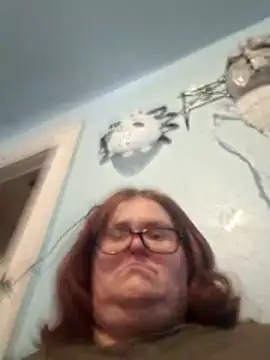 Snapshot of mcv131985 chatting on 03-30-26, 04:19 mcv131985 online show from 03-30-26, 04:19