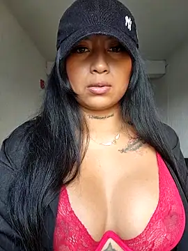 luisa16xxx online show from 12-13-25, 07:53