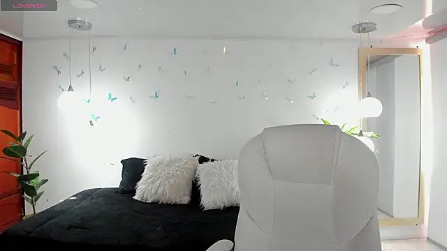  Antonnela  online show from 03-11-26, 02:23