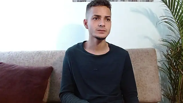 Snapshot of Jeffstyle18 chatting on 10-27-25, 02:43 Jeffstyle18 online show from 10-27-25, 02:43