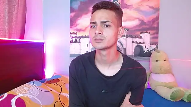 Snapshot of Jeffstyle18 chatting on 11-05-25, 03:23 Jeffstyle18 online show from 11-05-25, 03:23