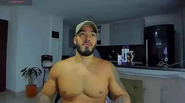 Alexander Martines online show from 03-13-25, 03:44