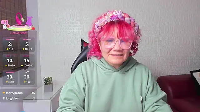 Snapshot of Salomeediaz_ chatting on 03-22-25, 02:48 Salomeediaz online show from 03-22-25, 02:48