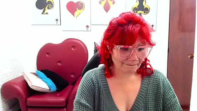 Snapshot of Salomeediaz_ chatting on 09-17-25, 09:05 Salomeediaz online show from 09-17-25, 09:05