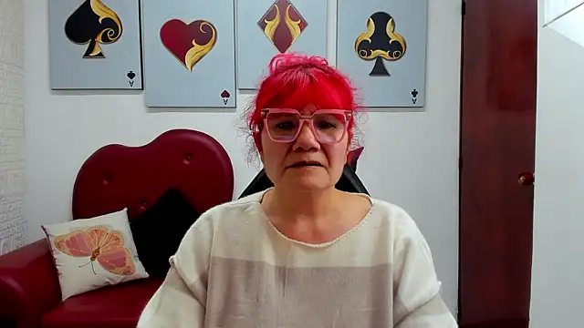 Snapshot of Salomeediaz_ chatting on 10-04-25, 09:13 Salomeediaz online show from 10-04-25, 09:13