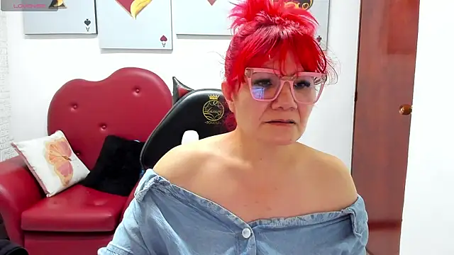 Snapshot of Salomeediaz_ chatting on 11-26-25, 09:16 Salomeediaz online show from 11-26-25, 09:16