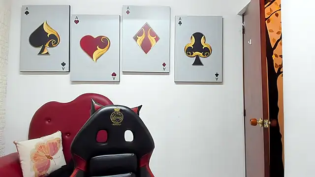 Snapshot of Salomeediaz_ chatting on 11-29-25, 09:07 Salomeediaz online show from 11-29-25, 09:07