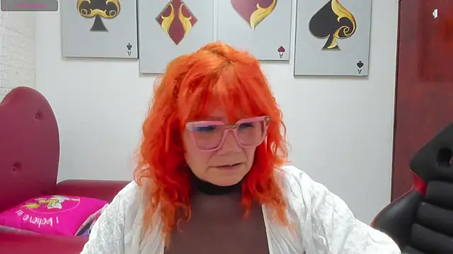 Salomeediaz  online show from 06-10-26, 09:03