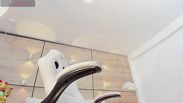 martina touss online show from 03-20-25, 02:29