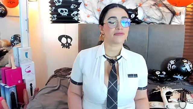 Scarleth swann online show from 10-24-25, 11:17