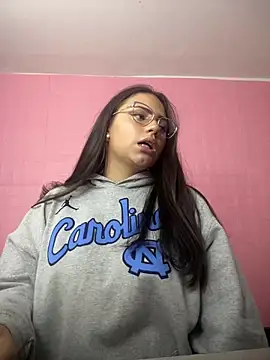 Snapshot of karol_9 chatting on 02-28-25, 01:05 karol 9 online show from 02-28-25, 01:05