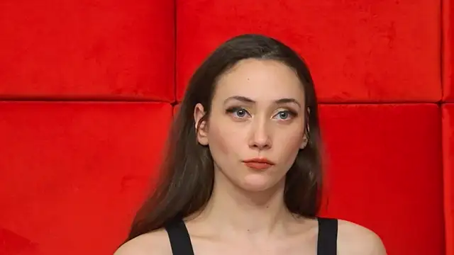 Snapshot of AliceMunro chatting on 01-19-25, 12:38 AliceMunro online show from 01-19-25, 12:38