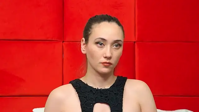 Snapshot of AliceMunro chatting on 01-26-25, 04:41 AliceMunro online show from 01-26-25, 04:41