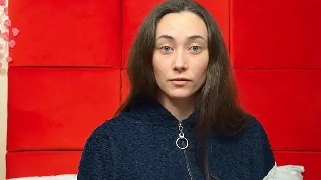 Snapshot of AliceMunro chatting on 02-09-25, 07:19 AliceMunro online show from 02-09-25, 07:19