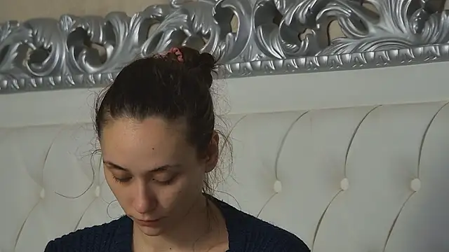 AliceMunro online show from 02-26-26, 05:45