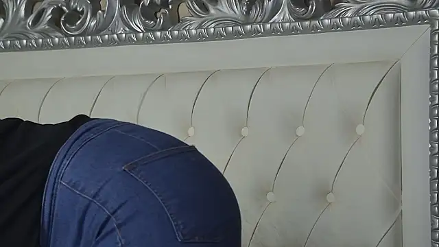 AliceMunro online show from 03-04-26, 05:30