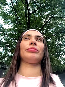 Accole online show from 09-10-25, 04:07