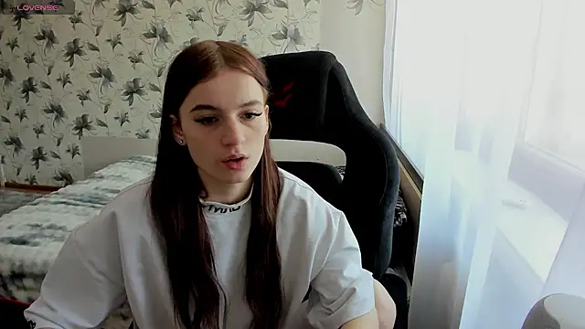 Stacey Brown online show from 12-27-24, 02:47