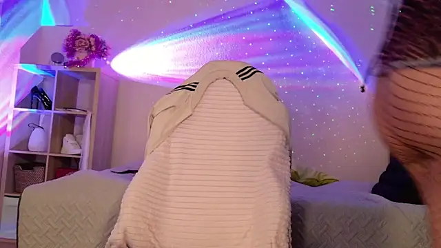 ilucyme online show from 12-13-24, 07:43