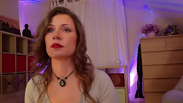 ilucyme online show from 03-07-25, 05:28