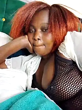 melaninebony1 online show from 02-10-26, 12:04