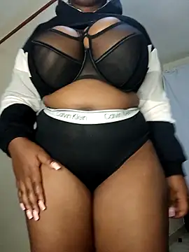 suckmyboobs12  online show from 10-29-25, 04:20