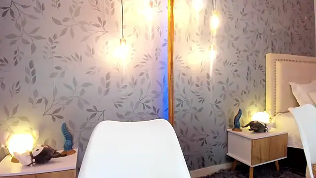 Snapshot of DanielaRuizz chatting on 03-08-25, 07:49 DanielaRuizz online show from 03-08-25, 07:49