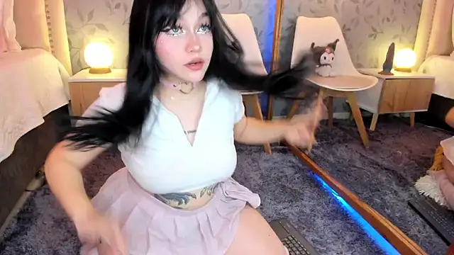 Snapshot of DanielaRuizz chatting on 03-11-25, 05:16 DanielaRuizz online show from 03-11-25, 05:16