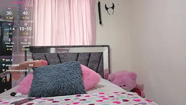 Hotsamantamature online show from 02-24-26, 08:18