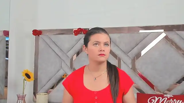 Snapshot of Victoriabecker chatting on 12-08-24, 09:30 Victoriabecker online show from 12-08-24, 09:30