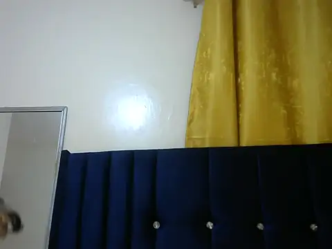 Sexy lla online show from 09-18-25, 06:59