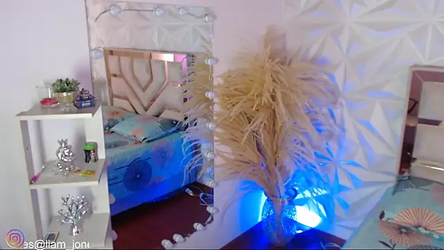 Jonesliam23 online show from 02-28-26, 07:26