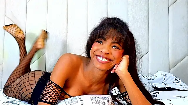 Snapshot of adaraSmiith chatting on 12-07-24, 05:53 adaraSmiith online show from 12-07-24, 05:53