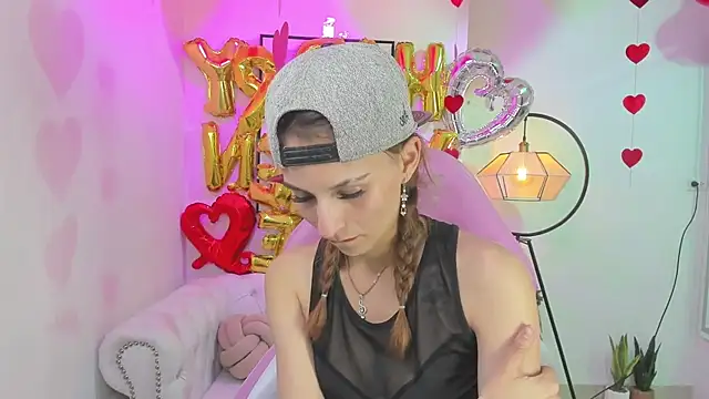 Tamara slimx online show from 02-18-25, 10:16