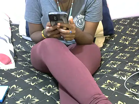 Snapshot of winnie254 chatting on 09-26-25, 03:05 winnie254 online show from 09-26-25, 03:05