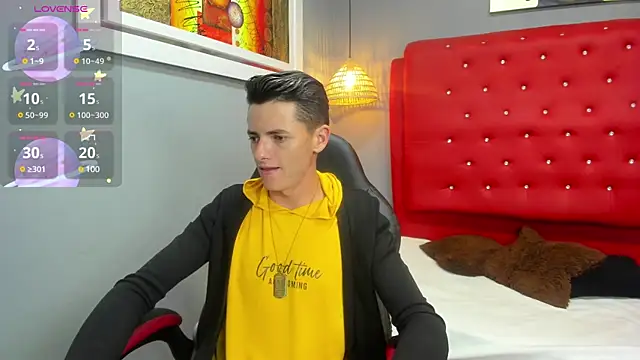 Snapshot of tossetrech chatting on 03-14-25, 08:17 tossetrech online show from 03-14-25, 08:17