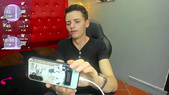 Snapshot of tossetrech chatting on 03-20-25, 03:13 tossetrech online show from 03-20-25, 03:13