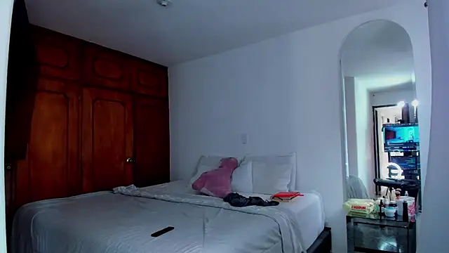 Jordyrodriiguez online show from 01-24-25, 07:49