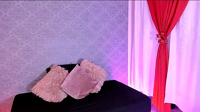 CatrinaRossi online show from 12-19-24, 07:51