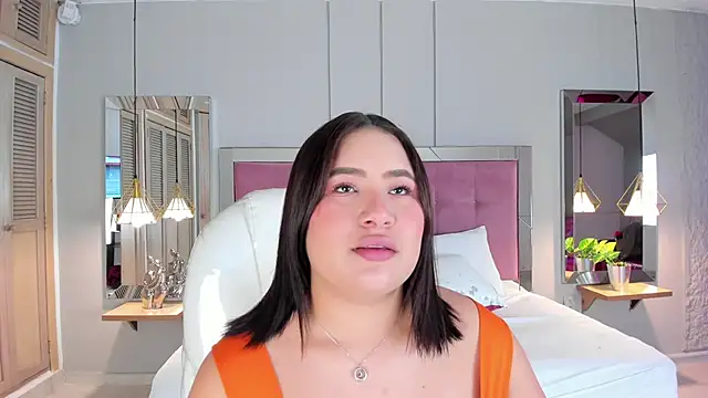 HannaKarson online show from 09-10-25, 11:43