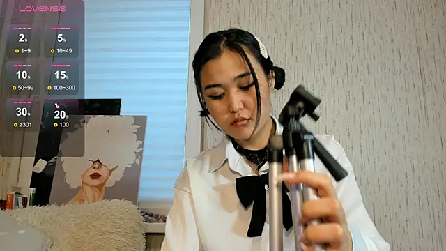 Snapshot of luna-catt chatting on 01-26-25, 06:28 luna-catt online show from 01-26-25, 06:28