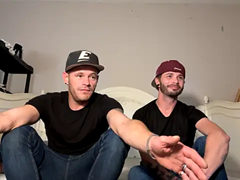 FrankieKentucky online show from 11-29-25, 05:32