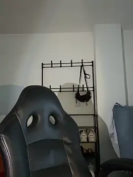 Liissa cute  online show from 11-12-25, 09:25