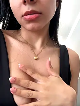 Liissa cute  online show from 11-19-25, 07:25