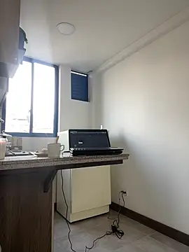 LauraCadwell online show from 12-06-24, 12:16